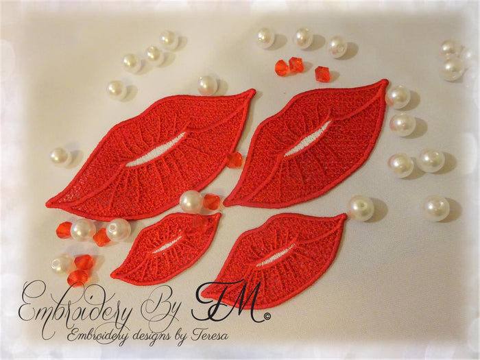 Kiss FSL / 4x4 hoop /four sizes