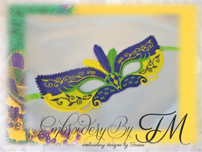 Mask for women / Mardi Gras / two sizes