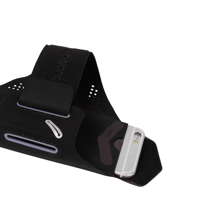 NEW BALANCE Running Phone Pouch (Black) | Isetan KL Online Store