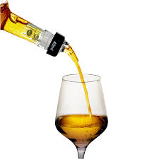 1.5 OZ. CLEAR SPOUT / YELLOW T AIL MEASURED LIQUOR POURER WIT