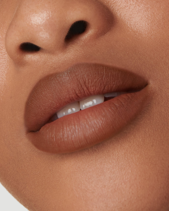 2N Medium Cork (Sculpt and Shade Lip Pencil)