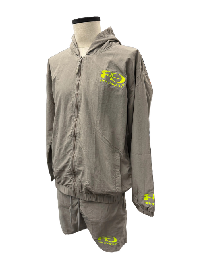 Rich Groupies Set CBFW "Grey Green"