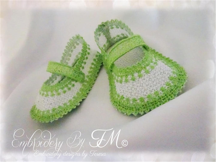 Booties for doll No.6a/4x4 hoop