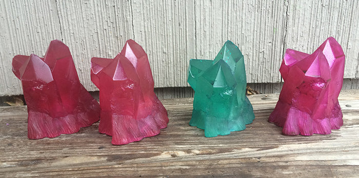 CAST CRYSTAL LIGHT- QUARTZ CHUNK