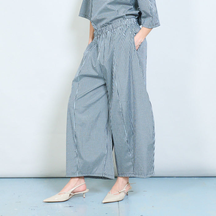 Chequered flow wide-leg trousers with elastic waist detail wholesale