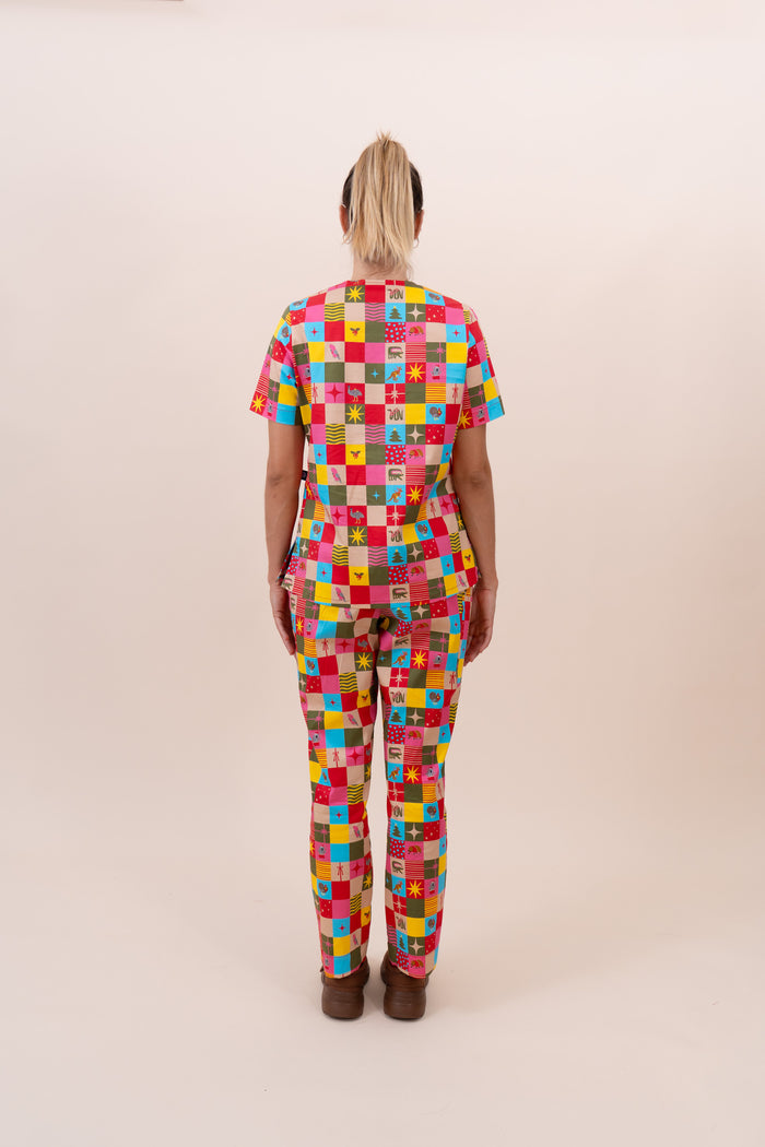 Christmas Checkers - Women's Printed Scrub Pants
