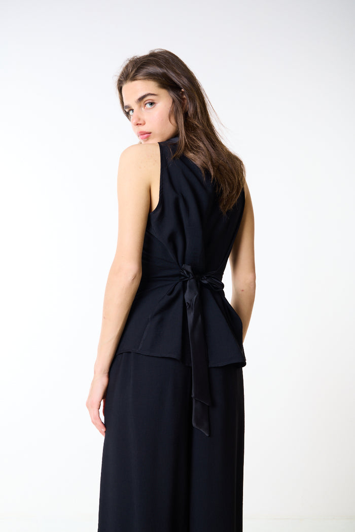 Draped cowl neckline sleeveless fitted top wholesale