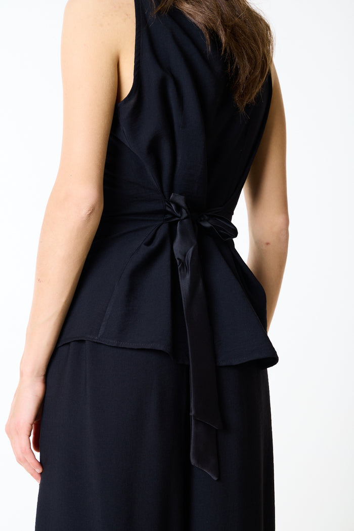 Draped cowl neckline sleeveless fitted top wholesale