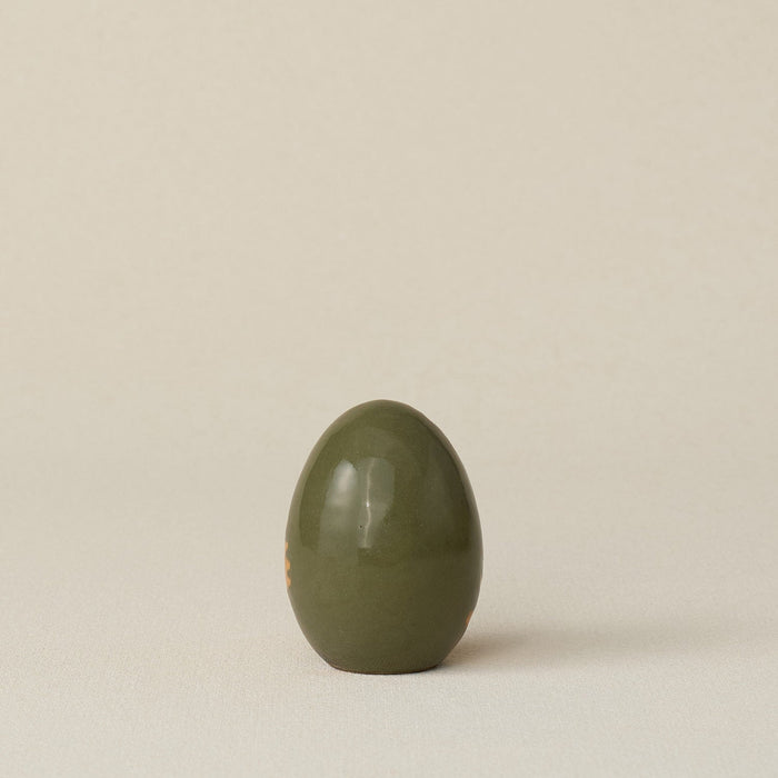 Backside of the one-of-a-kind egg.