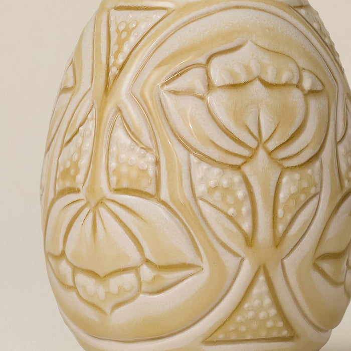 Close-up details of the ceramic handcrafted egg.
