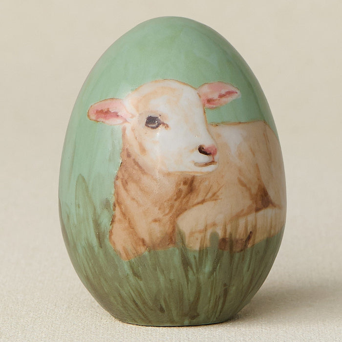 Close-up details of the ceramic handcrafted egg.