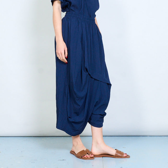 Elastic waist low draped layered trouser wholesale