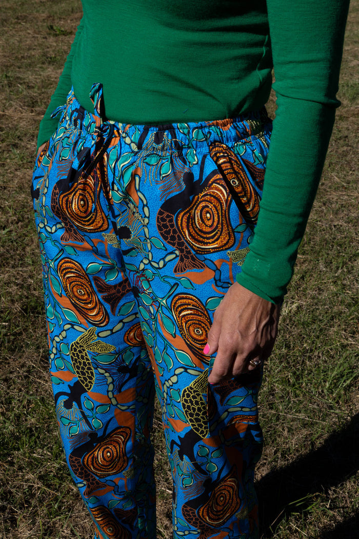 Five Islands - Unisex Printed Scrub Pants