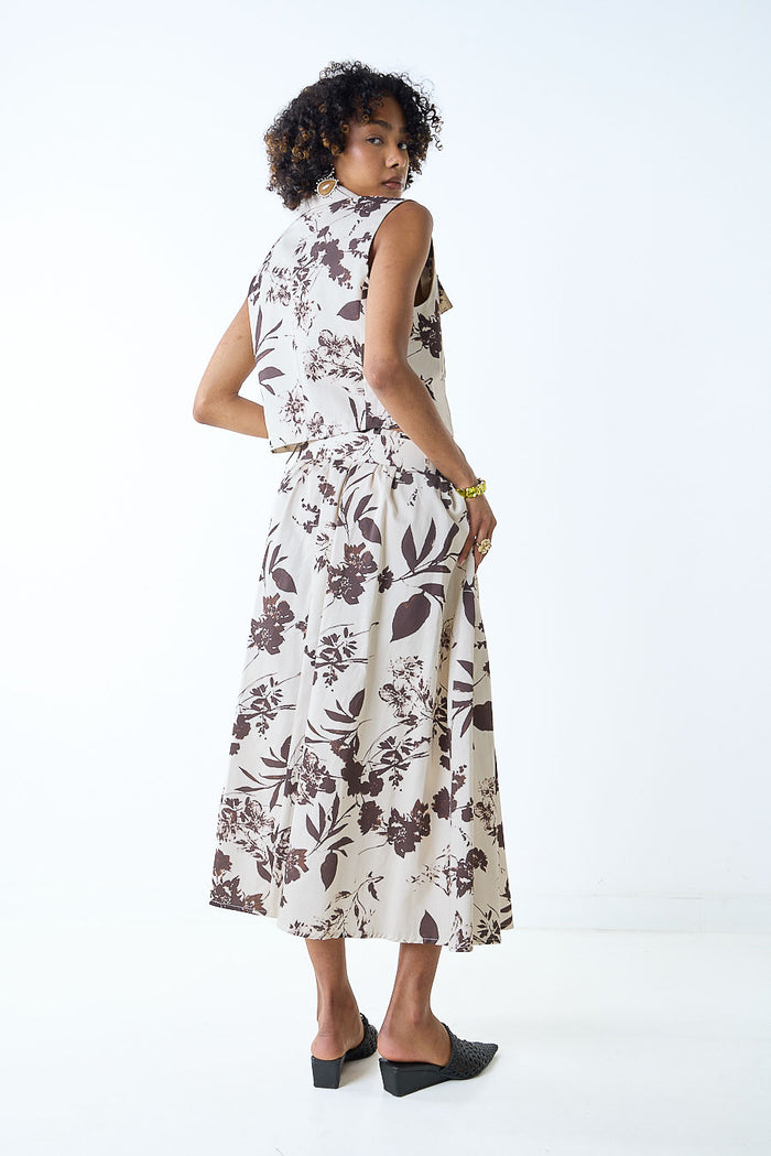 Floral printed belted flowy midi skirt wholesale