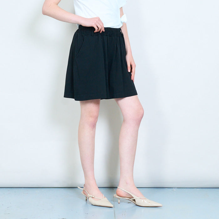 Fluid pull-on tailored shorts wholesale