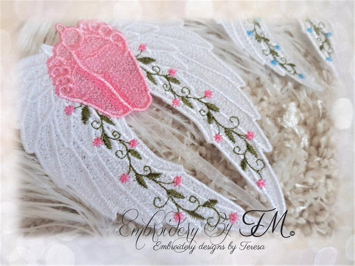 FSL wings with children's feet / two sizes/ two variations / with ornaments and without ornaments