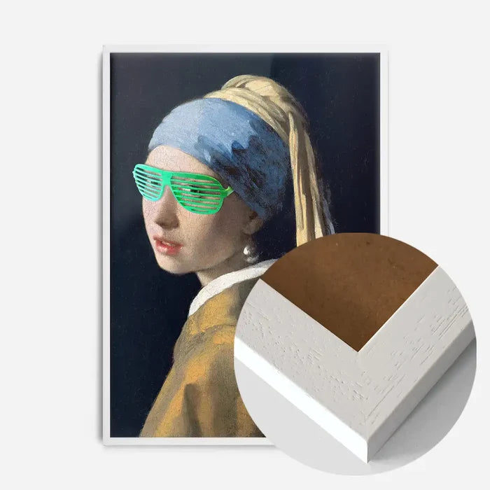 21x30cm | 8¼ x 11¾in / White Wood Frame