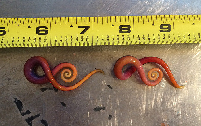 GLASSHEART GLASS SQUID EARRINGS 2G