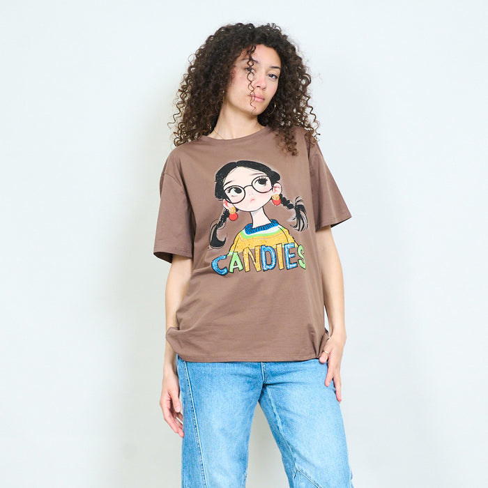 Graphic cartoon girl "Candies" print relaxed t-shirt wholesale