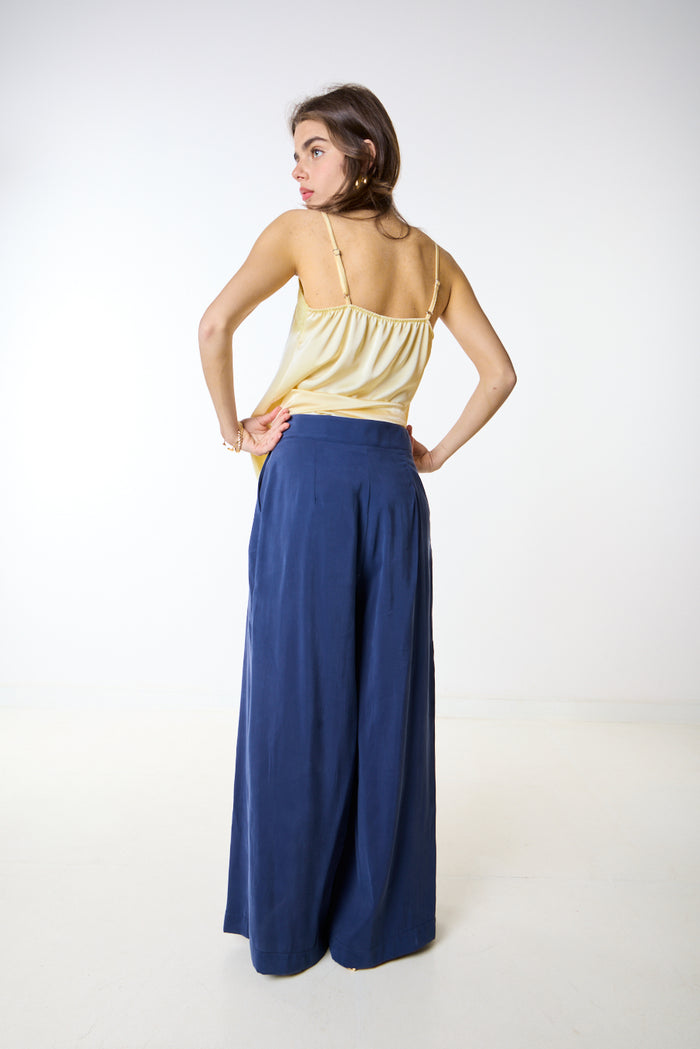 High waist pleated wide leg flowy trouser wholesale