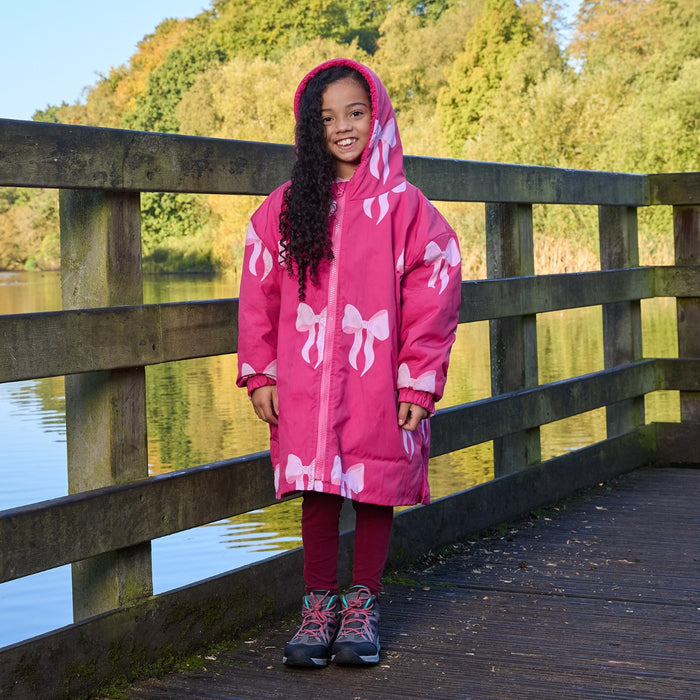Kids Water Resistant Bow Print Sherpa Drying Robe - Pink 🇬🇧