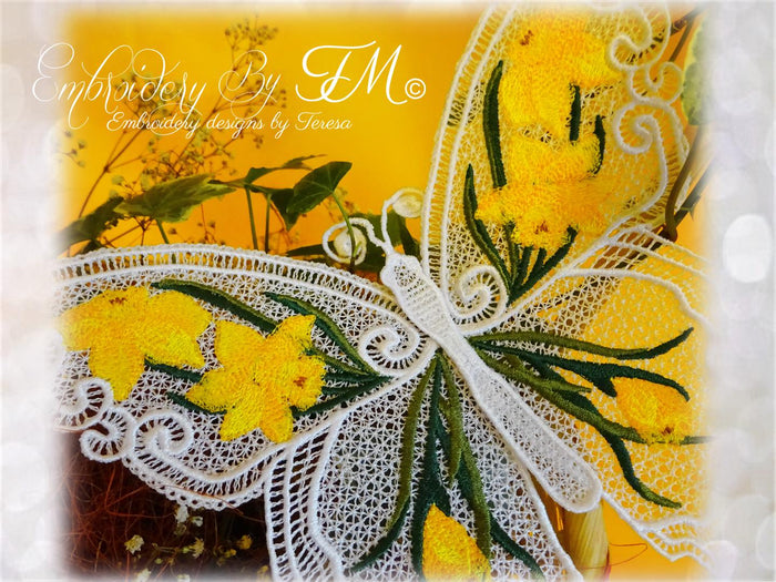 Large butterfly  March / the Daffodils / 5x7 hoop