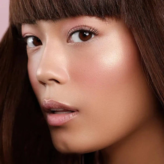Love Cheek Duo model look on a light pink background.