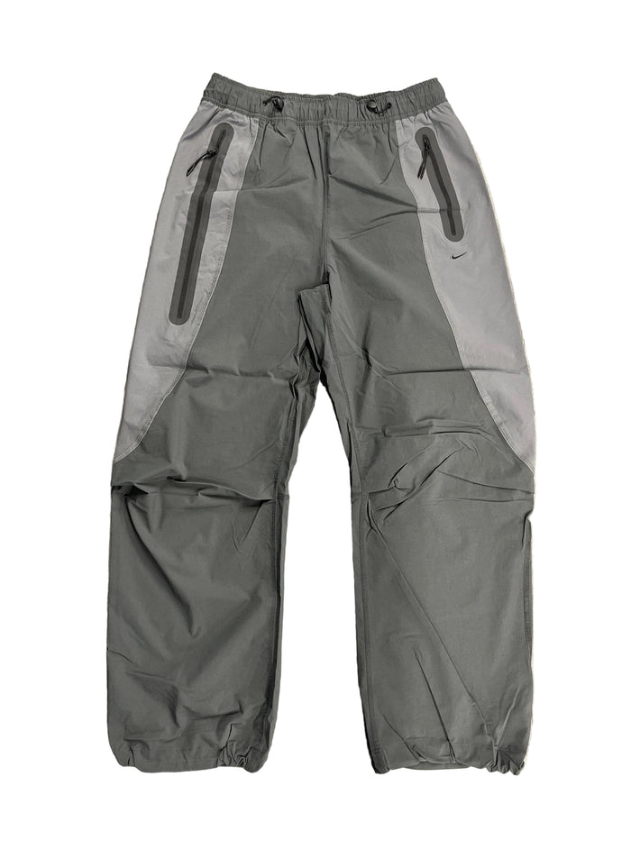 Nike Mens Tech Woven Oversized Pants "Grey"