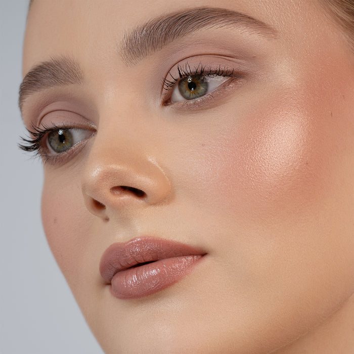 Mini Rose Cheek Duo model look on a light background.