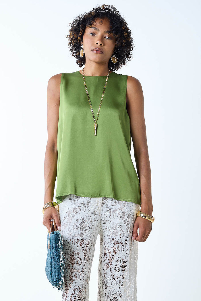 Minimal sleeveless back tie detail fluid blouse wholesale