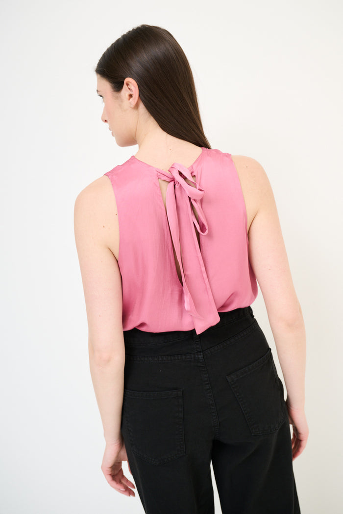 Minimal sleeveless back tie detail fluid blouse wholesale