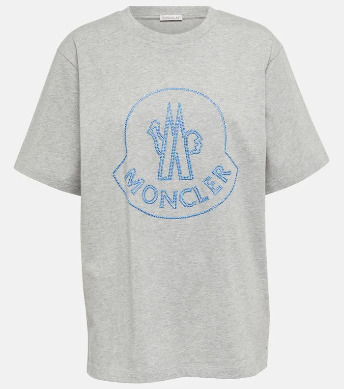 Moncler T-shirt "Blue Embroidered Monogram Logo"