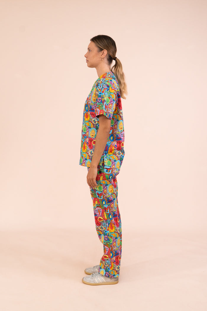 Ollie's Bugs - Unisex Printed Scrub Pants