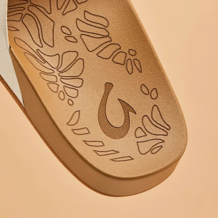 OluKai Women's Kīpe‘a ‘Olu Sandal