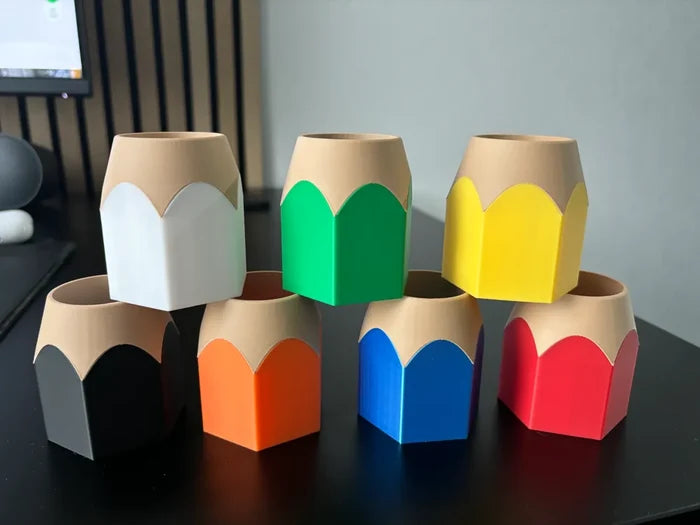 Pen Holder