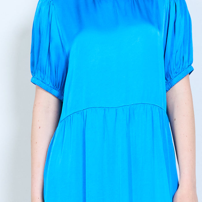 Puff sleeve tiered midi dress wholesale