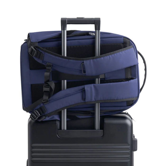 BOLD PYX: 24L Everyday Travel Backpack (Midnight Blue) | Isetan KL Online Store