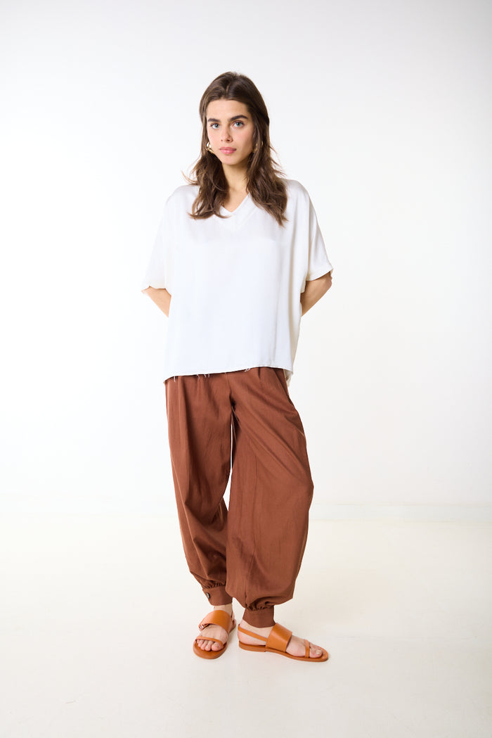 Relaxed elastic cuff tapered balloon trouser wholesale