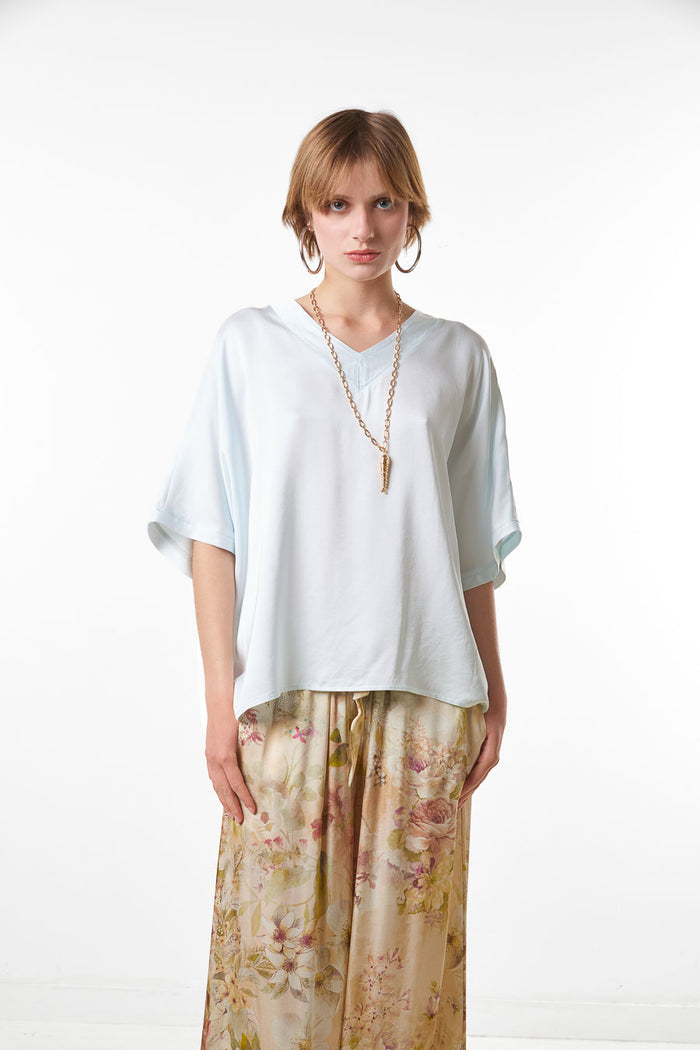 Relaxed fit soft drape short sleeve top wholesale