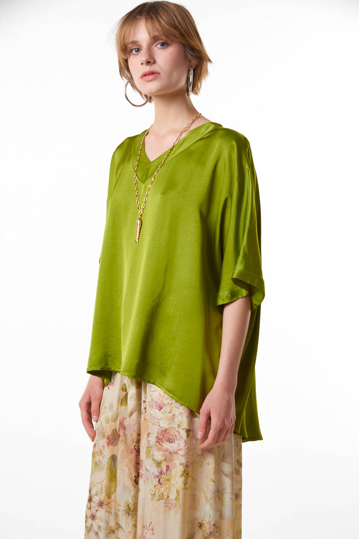 Relaxed fit soft drape short sleeve top wholesale