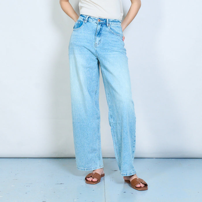 Relaxed straight-leg denim jeans with soft washed texture wholesale