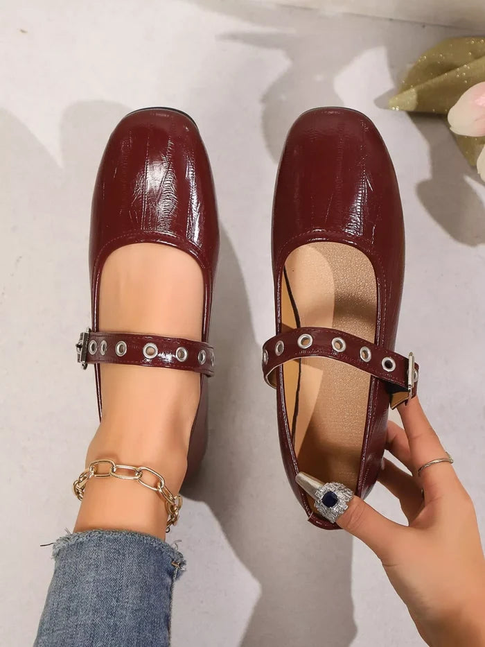 Wine Red / 35 UK 3