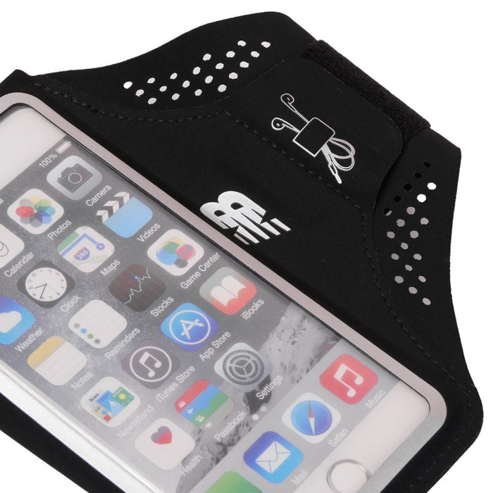 NEW BALANCE Running Phone Pouch (Black) | Isetan KL Online Store