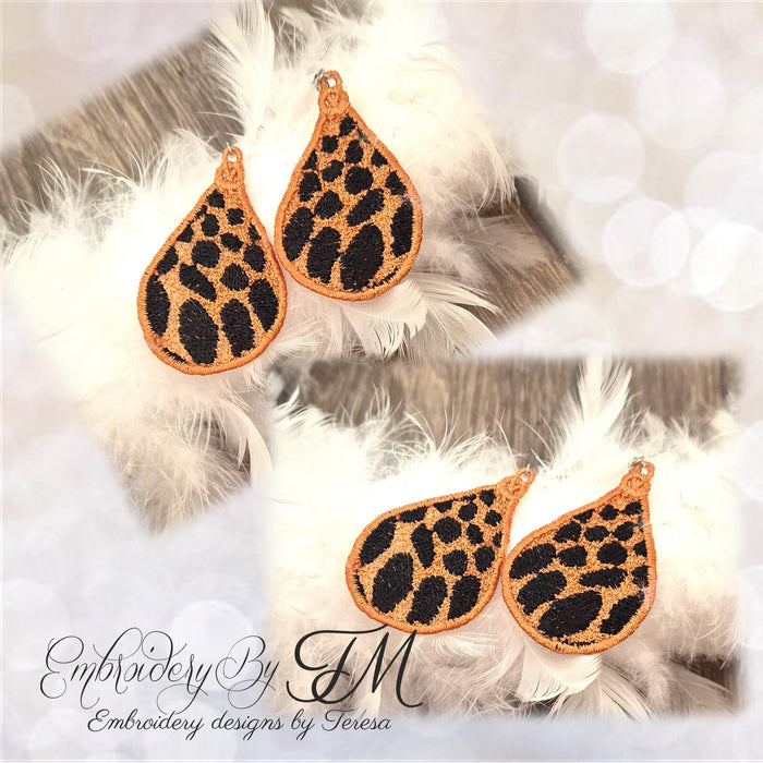 Set earrings animals/4x4 hoop