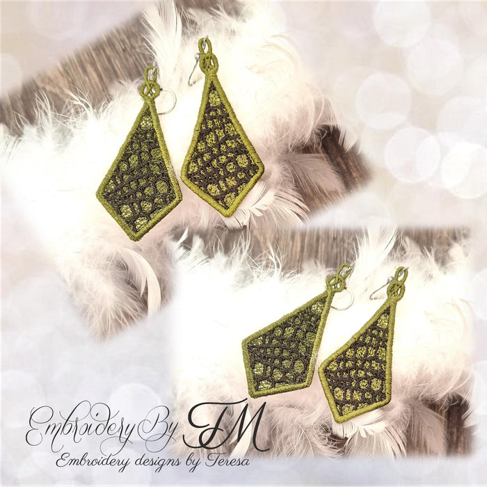 Set earrings animals/4x4 hoop