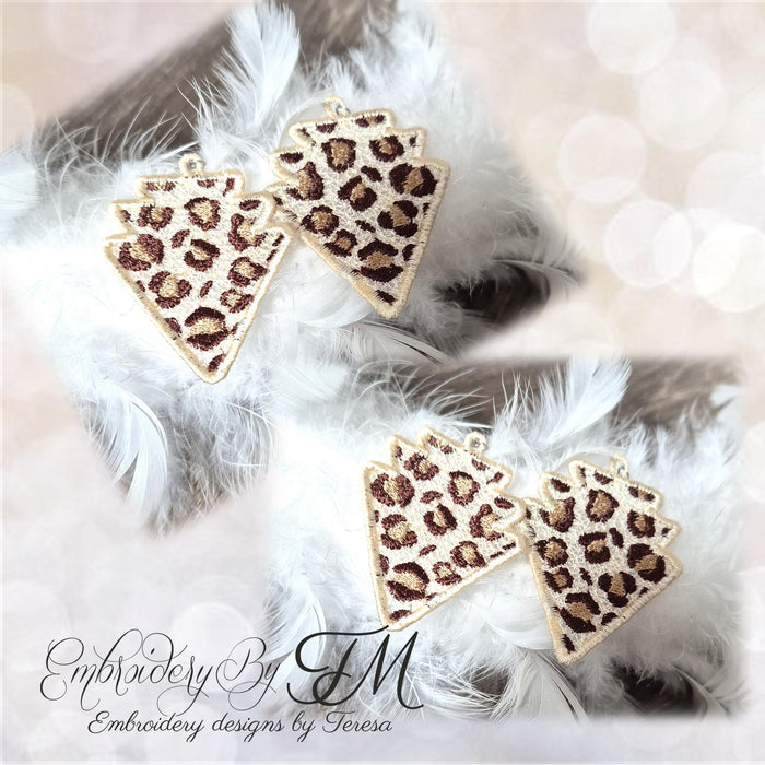 Set earrings animals/4x4 hoop