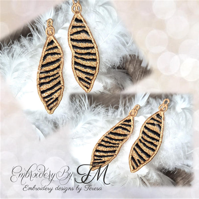 Set earrings animals/4x4 hoop