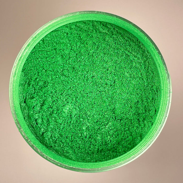 Shamrock Green Beaver Dust Mica Pigments