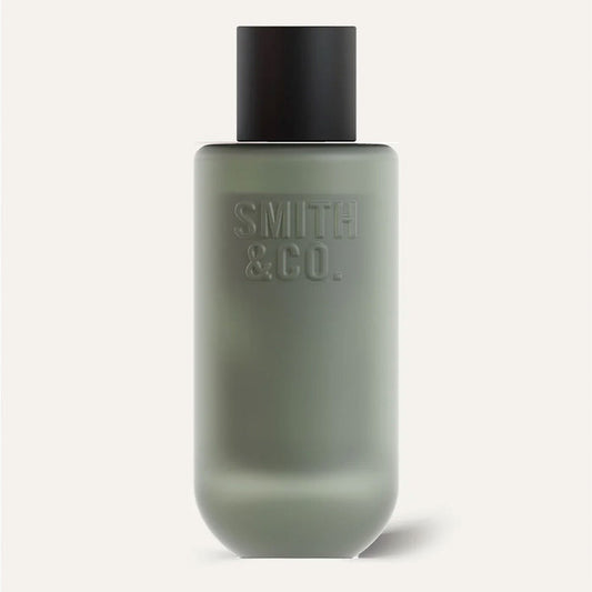 Smith & Co Room Spray - Amber & Freesia