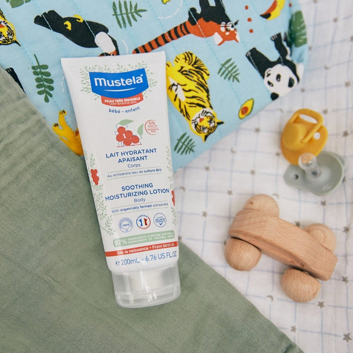 MUSTELA Soothing Moisturizing Lotion With Organically Farmed Schisandra 200ml | Isetan KL Online Store